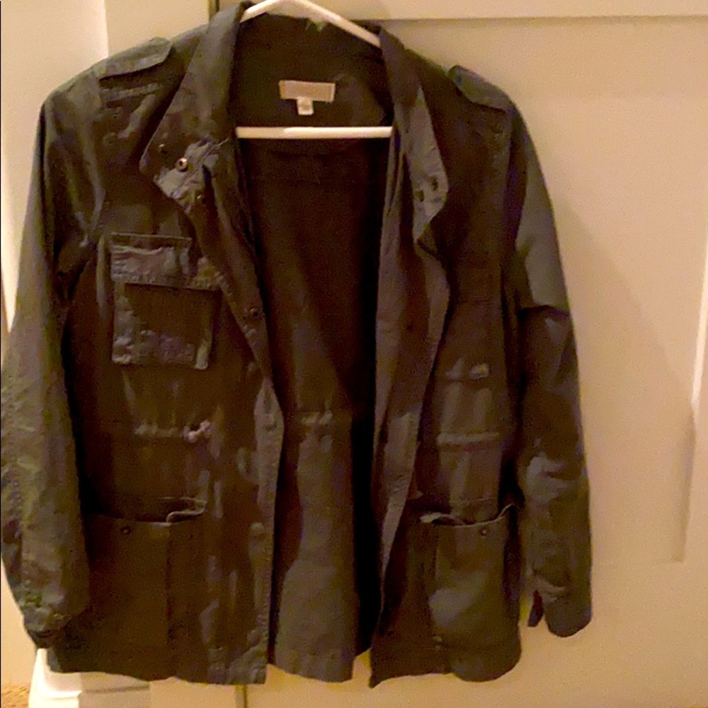 army green jacket - Size: youth large